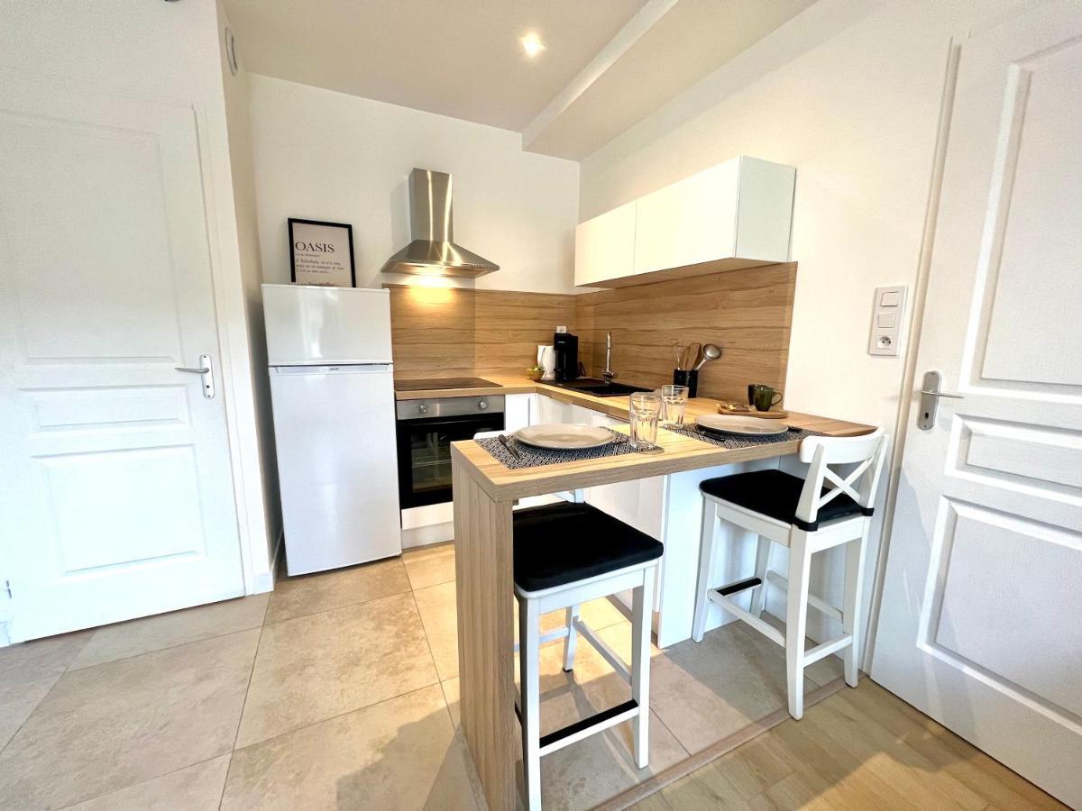 Suite ~ Romance Estivale ~ A 15 Min De Lyon Miribel  Exterior photo